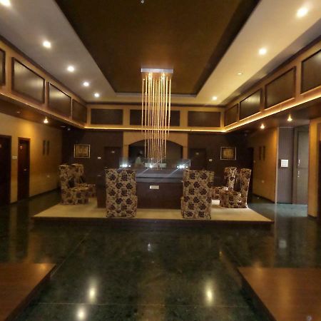 Matrix Inn Pune Exterior photo