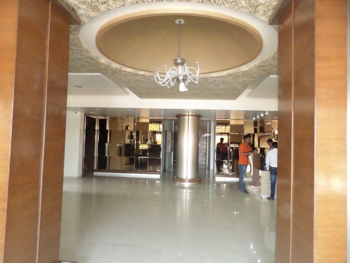 Matrix Inn Pune Exterior photo